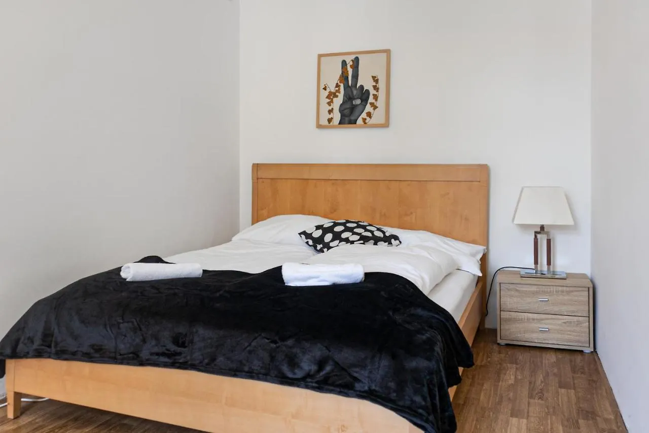 Daire Amazing 2Br Apt Near Downtown Viyana Avusturya