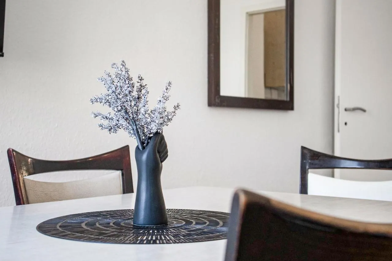 Amazing 2Br Apt Near Downtown Viyana Avusturya